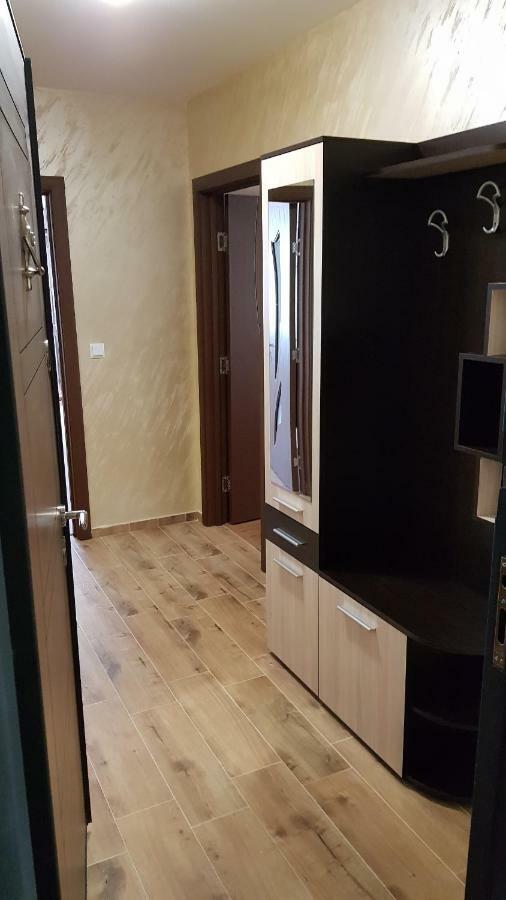 Studio Kamelia Kazanlak Luaran gambar