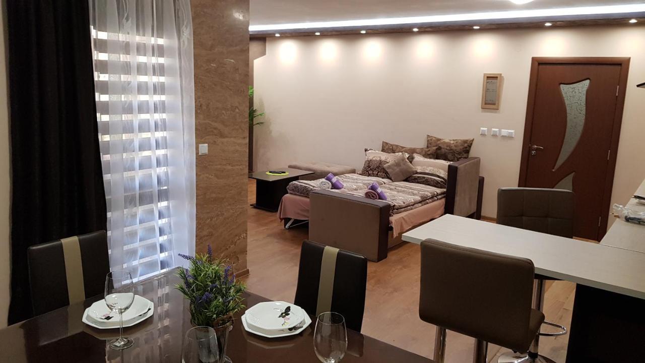 Studio Kamelia Kazanlak Luaran gambar